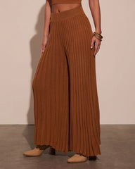 Winslow Wide Leg Pleated Knitwear Pant