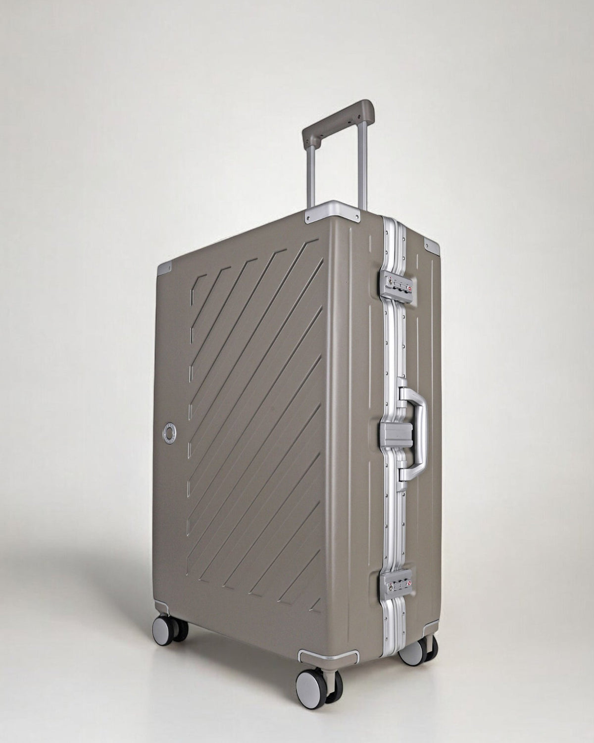 JLY UrbanNomad - Large Suitcase (77cm)