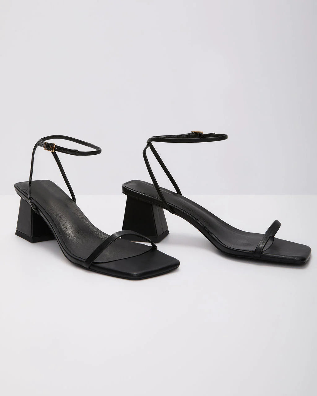 Good Mix Strap Block Heel